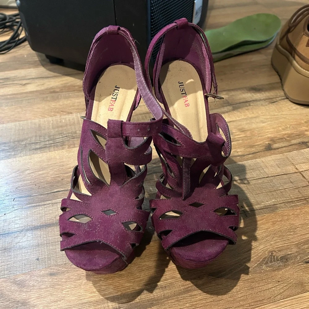 JustFab Women's Plum Strappy Heels - Picture 1 of 2